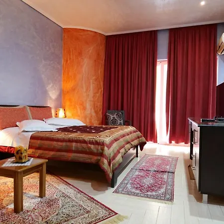 Lindi Sarandë