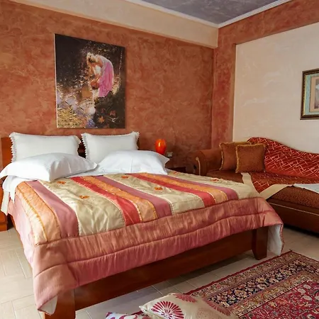 Lindi 3* Sarandë