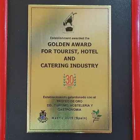 Ξενοδοχείο Lindi 3*