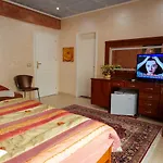 Lindi Hotel Sarande